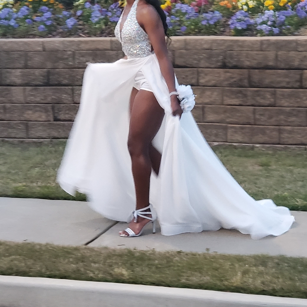 Prom Dress - Picture 3 of 4